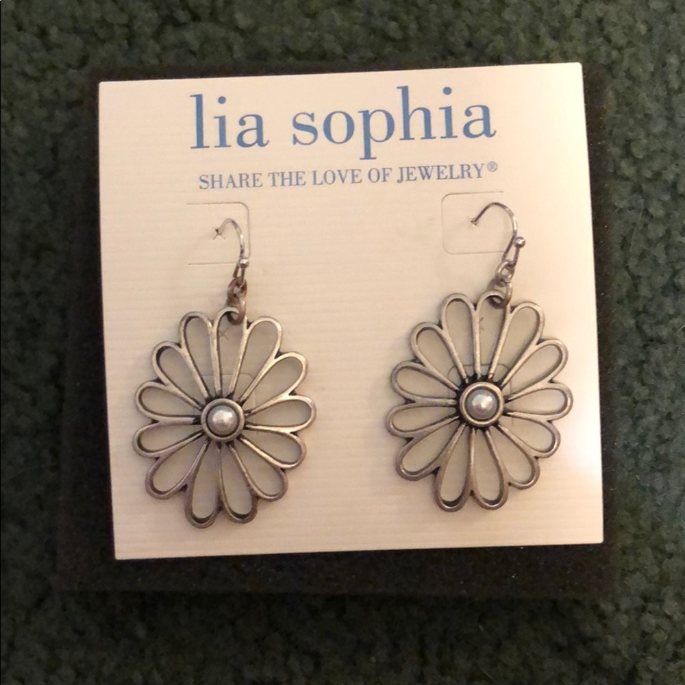 Lia Sophia Earrings